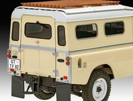 1/24 Revell Germany Land Rover Series III LWB (Commercial) 7056 - MPM Hobbies
