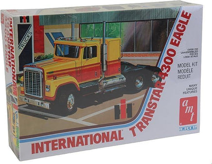1/25 AMT International Transtar Eagle 4300 Tractor 629 - MPM Hobbies