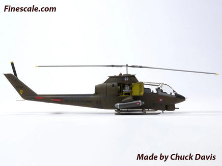 1/32 ICM AH-1G Cobra (Early Production) US Attack Helicopter 32060 - MPM Hobbies