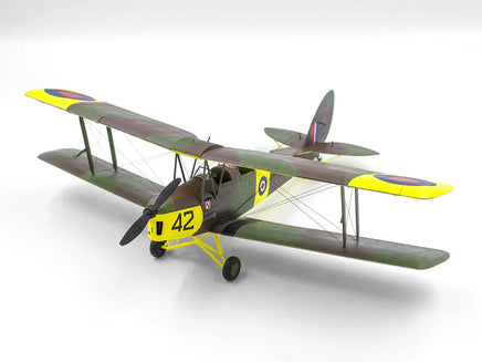 1/32 ICM DH. 82A Tiger Moth with WWII RAF Cadets 32037 - MPM Hobbies