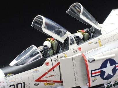 1/32 Tamiya McDonnell F-4J Phantom II Marine Version 60308 - MPM Hobbies