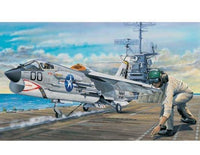 1/32 Trumpeter F-8E Crusader 02272 - MPM Hobbies