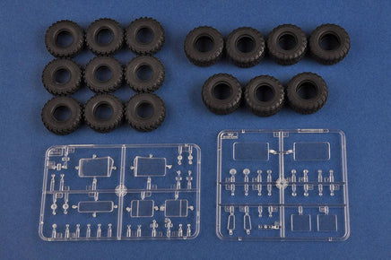 1/35 Hobby Boss Ukraine KrAZ-6446 Tractor with MAZ/ChMZAP-5247G Semitrailer 85513 - MPM Hobbies