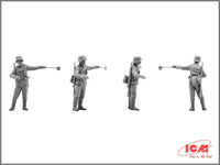 1/35 ICM German Patrol (1939-1942) 35561 - MPM Hobbies