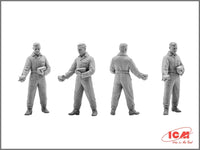 1/35 ICM Soviet Tank Crew (1943-1945) 35351 - MPM Hobbies