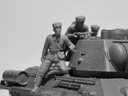 1/35 ICM Soviet Tank Riders (1943-1945) 35640 - MPM Hobbies