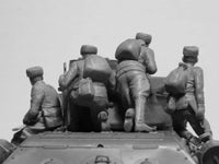 1/35 ICM Soviet Tank Riders (1943-1945) 35640 - MPM Hobbies