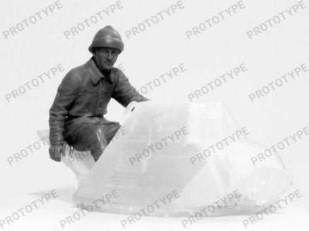 1/35 ICM WWII French Tank Crew (5 Figures) 35647 - MPM Hobbies