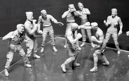 1/35 Master Box - "Friendly Boxing Match" British & American Paratroopers 35150 - MPM Hobbies
