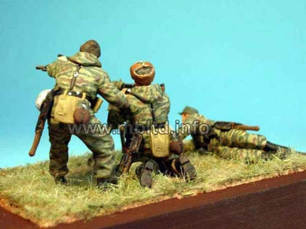 1/35 Master Box - German Machine Gun Crew with MG08 Gun 3526 - MPM Hobbies