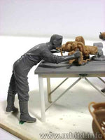 1/35 Master Box - German Motorcycle Repair Team 3560 - MPM Hobbies
