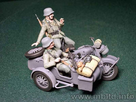 1/35 Master Box - German Motorcyclists (1940-1943) 3539 - MPM Hobbies