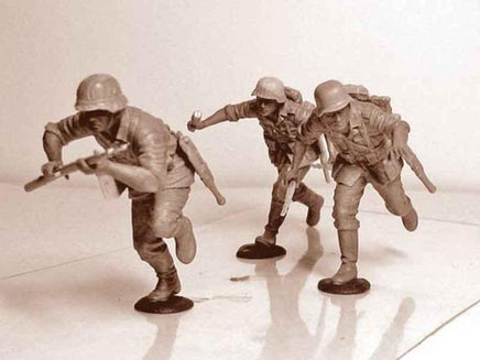 1/35 Master Box - German Signals Personnel 3540 - MPM Hobbies