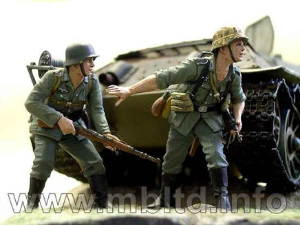 1/35 Master Box - German Signals Personnel 3540 - MPM Hobbies