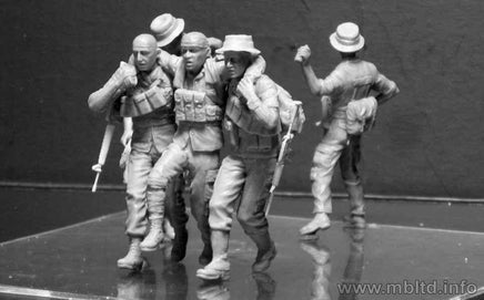 1/35 Master Box - Head For The Huey Vietnam 35107 - MPM Hobbies