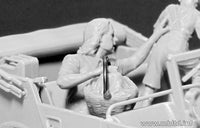 1/35 Master Box - Hitching A Ride 35161 - MPM Hobbies
