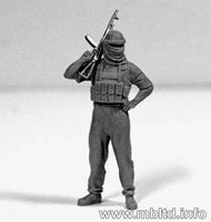 1/35 Master Box - Insurgence with Guns & Civilian Iraq Set #2 - 3576 - MPM Hobbies
