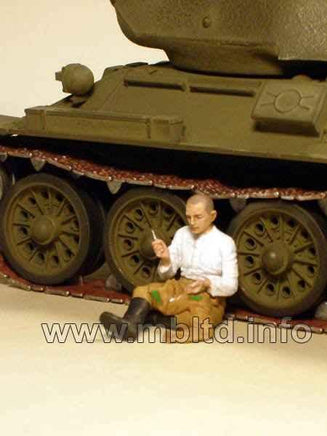 1/35 Master Box - Russian Tankmen Kursk (1943-44) 3535 - MPM Hobbies