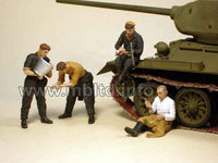 1/35 Master Box - Russian Tankmen Kursk (1943-44) 3535 - MPM Hobbies