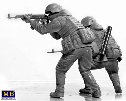 1/35 Master Box - Ukrainian Soldiers Defense of Kharkiv 35225 - MPM Hobbies