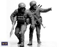 1/35 Master Box - Ukrainian Soldiers Defense of Mariupol 35224 - MPM Hobbies