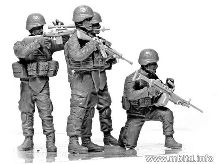 1/35 Master Box - US Check Point (Iraq 2003) 3591 - MPM Hobbies