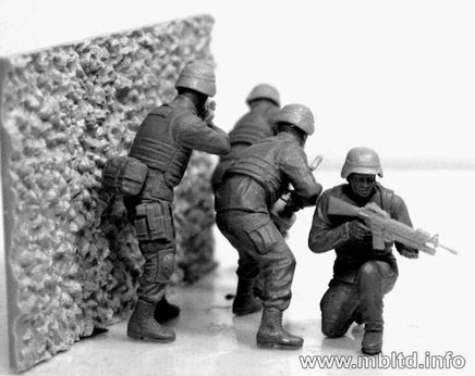 1/35 Master Box - USMC Soldiers Iraq Set #1 - 3575 - MPM Hobbies