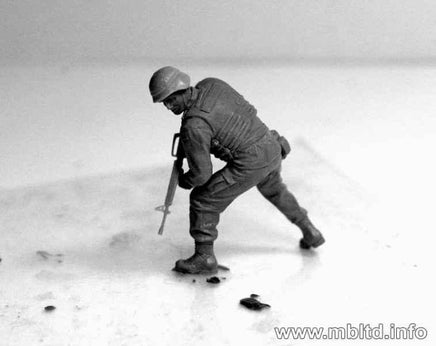 1/35 Master Box - USMC Soldiers Iraq Set #1 - 3575 - MPM Hobbies
