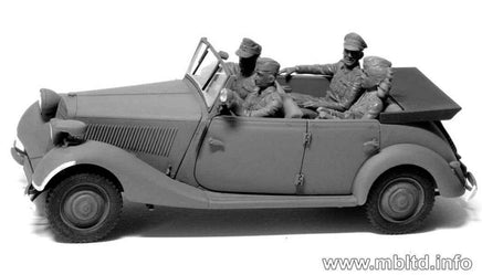 1/35 Master Box - WWII German Military Passengers 3570 - MPM Hobbies