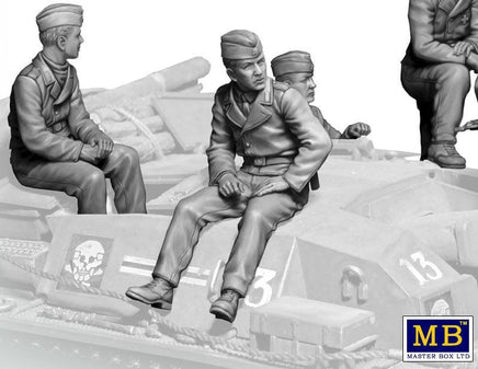 1/35 Master Box - WWII German Stug III Crew 35208 - MPM Hobbies