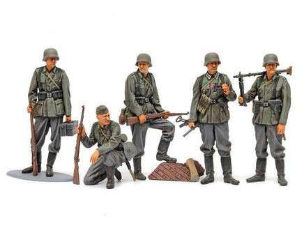 1/35 Tamiya German Infantry Set Mid-WWII 35371 - MPM Hobbies