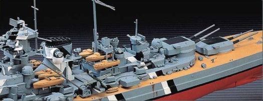 Academy 1/350 Bismarck by Luigi De Maria Academy 1/350 Bismarck by Luigi De Maria