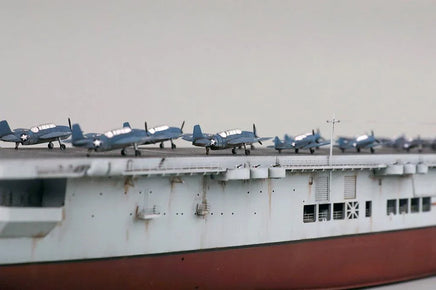 1/350 Trumpeter USS CVE-26 Sangamon 05369 - MPM Hobbies