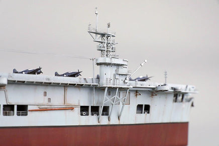 1/350 Trumpeter USS CVE-26 Sangamon 05369 - MPM Hobbies