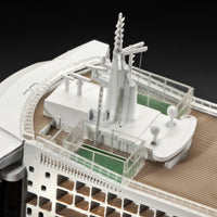 1/700 Revell Germany Queen Mary 2 - 5231 - MPM Hobbies