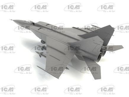 1/72 ICM Mig-25 PD Soviet Interceptor Fighter 72177 - MPM Hobbies