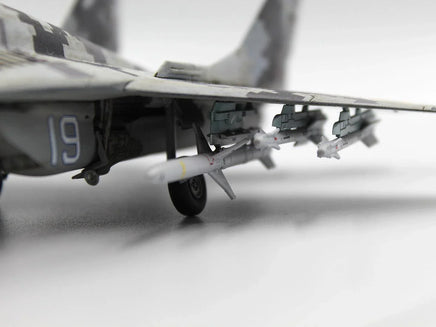 1/72 ICM MiG-29 “9-13” Ukrainian Fighter with Harm Missiles 72143 - MPM Hobbies