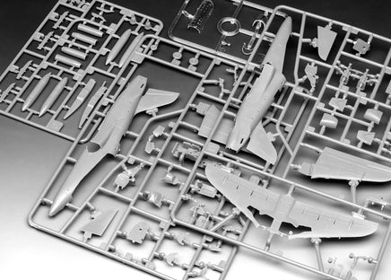 1/72 Revell Germany BAe Hawk T.1 4970 - MPM Hobbies