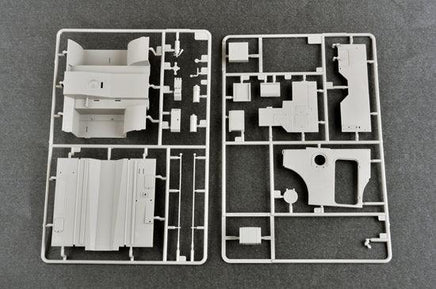 1/35 Trumpeter DPRK Hwasong 5 Short-range Tactical Ballistic Missile 1058 - MPM Hobbies