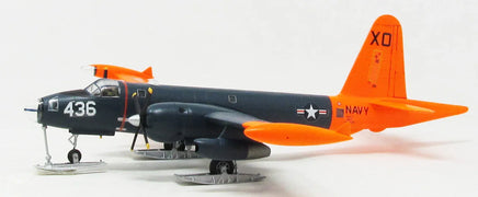 1/104 Atlantis Models Lockheed P2V-7 Neptune with Collectible Trading Card - 170 - MPM Hobbies