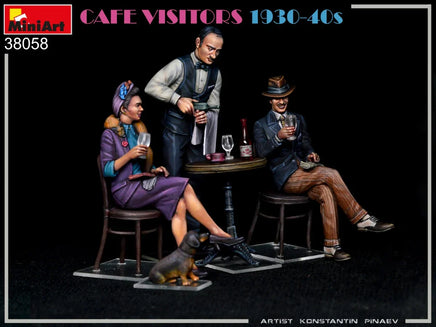 1/35 Mini Art - Cafe Visitors 1930-40s - 38058 - MPM Hobbies
