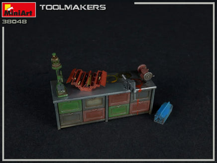 1/35 Mini Art Toolmakers - 38048 - MPM Hobbies