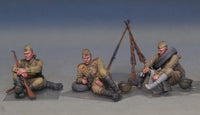 1/35 Mini Art - Soviet Soldiers Taking A Break - 35233 - MPM Hobbies