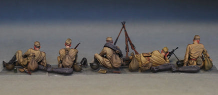 1/35 Mini Art - Soviet Soldiers Taking A Break - 35233 - MPM Hobbies