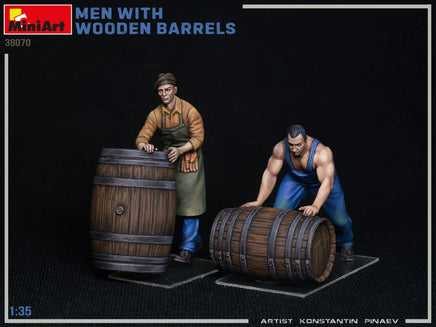1/35 Mini Art - Men with Wooden Barrels - 38070 - MPM Hobbies
