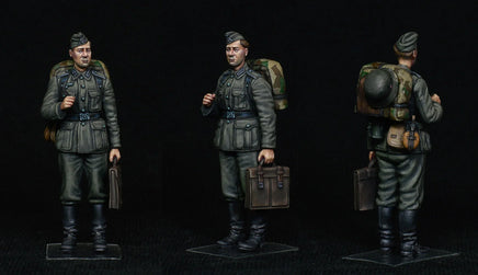 1/35 Mini Art - German Train Station Staff 1930-40's - 38010 - MPM Hobbies