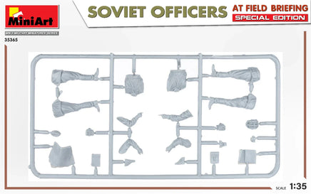 1/35 Mini Art - Soviet Officers At Field Briefing - 35365 - MPM Hobbies