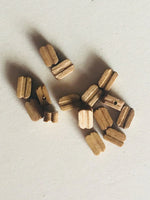 Model Shipways - 3/16" (5mm) Walnut Single Sheave Block 40 pcs - 304 - MPM Hobbies