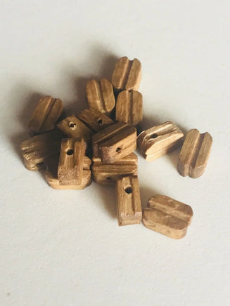 Model Shipways - 1/4" (7mm) Walnut Single Sheave Block 40 pcs - 305 - MPM Hobbies
