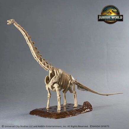 Bandai Jurassic World Titanosaurus Plannosaurus Model Kit 2807581